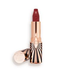 HOT LIPS 2 - VIVA LA VERGARA