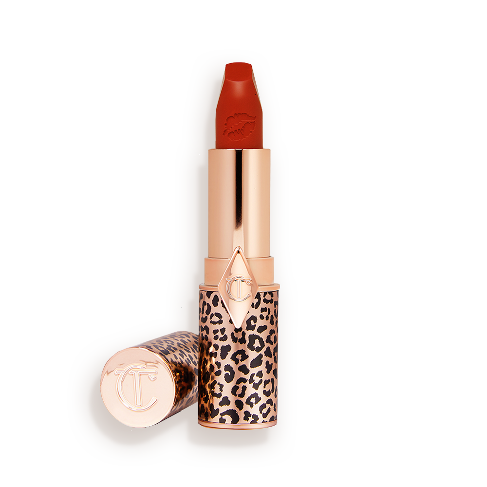 HOT LIPS 2 - RED HOT SUSAN